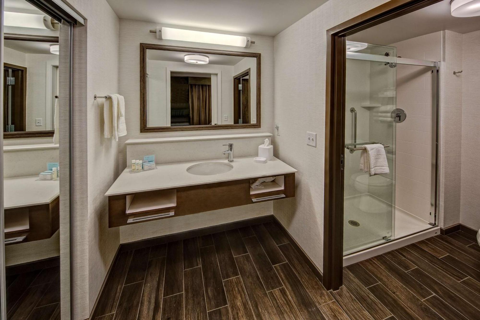 Hampton Inn & Suites Memphis Germantown Bagian luar foto