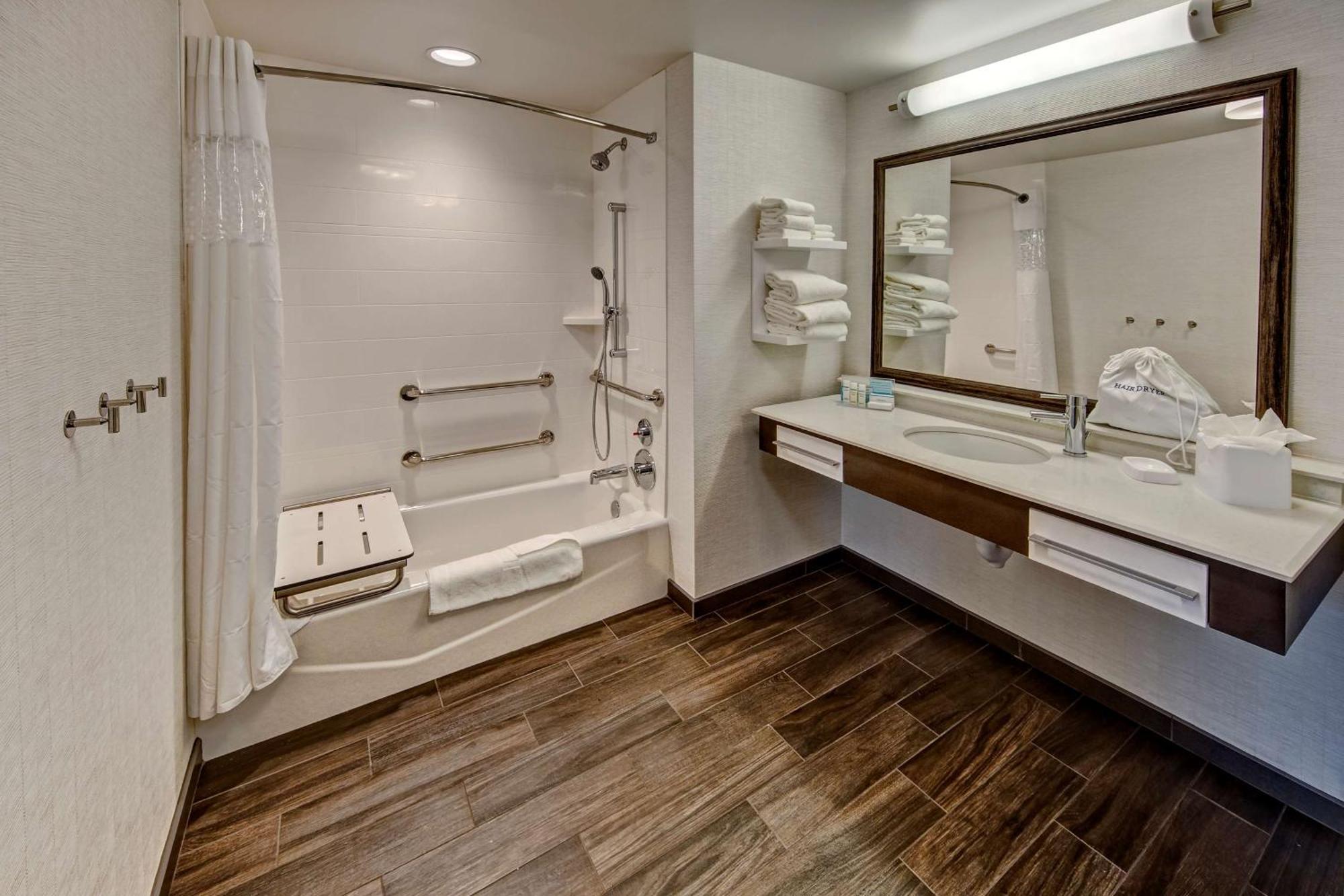 Hampton Inn & Suites Memphis Germantown Bagian luar foto